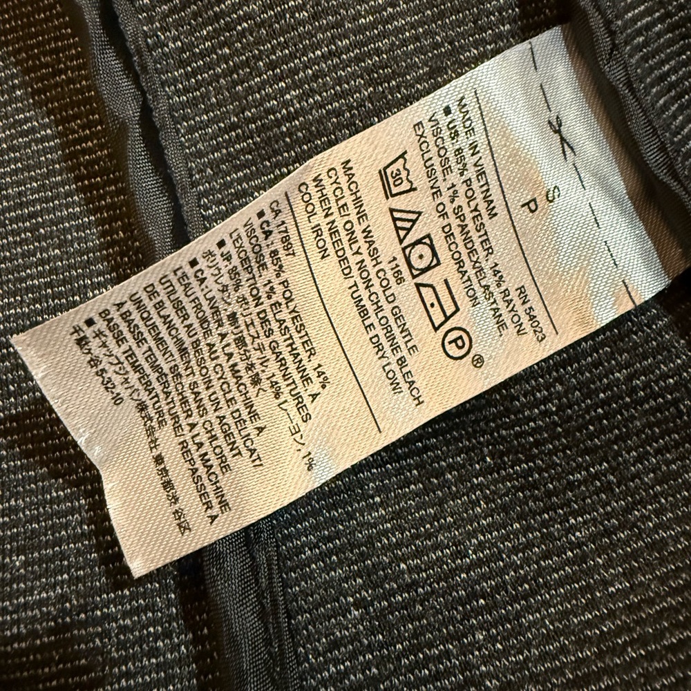 3/$20⭐️ Banana republic women’s one button suit jacket blazer size small - Picture 3 of 4